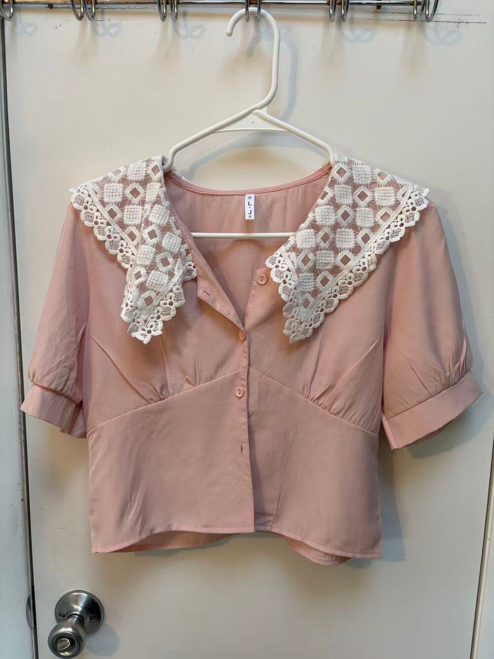 Vintage Pink Lace Large Collar Blouse Puff Sleeve Cropped Button Up Top XS